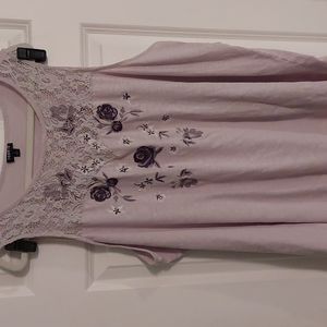 Torrid  Size 5 Sleeveless Top